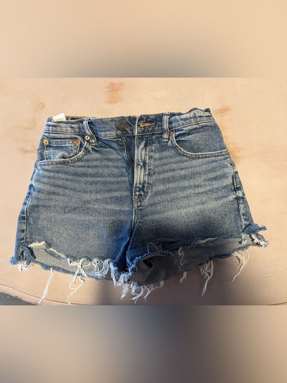 AE 90’s high rise boyfriend shorts